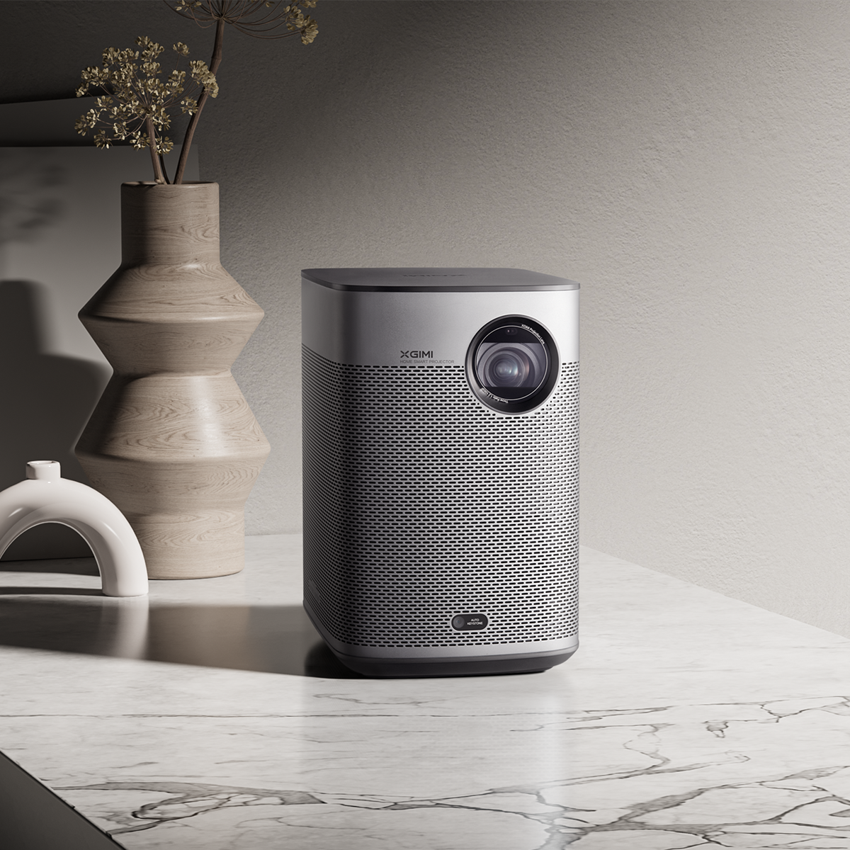 What A Smart Projector And Traditional Projector Is