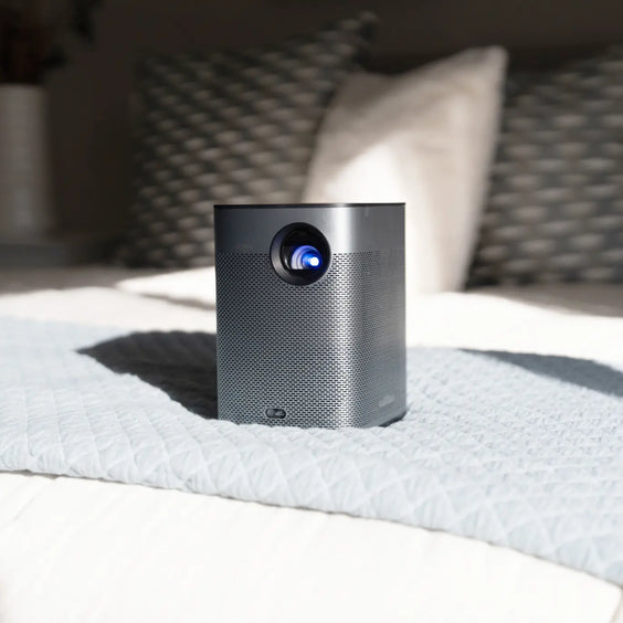 Wireless and Wired Connections for Projectors: Types and Pros & Cons